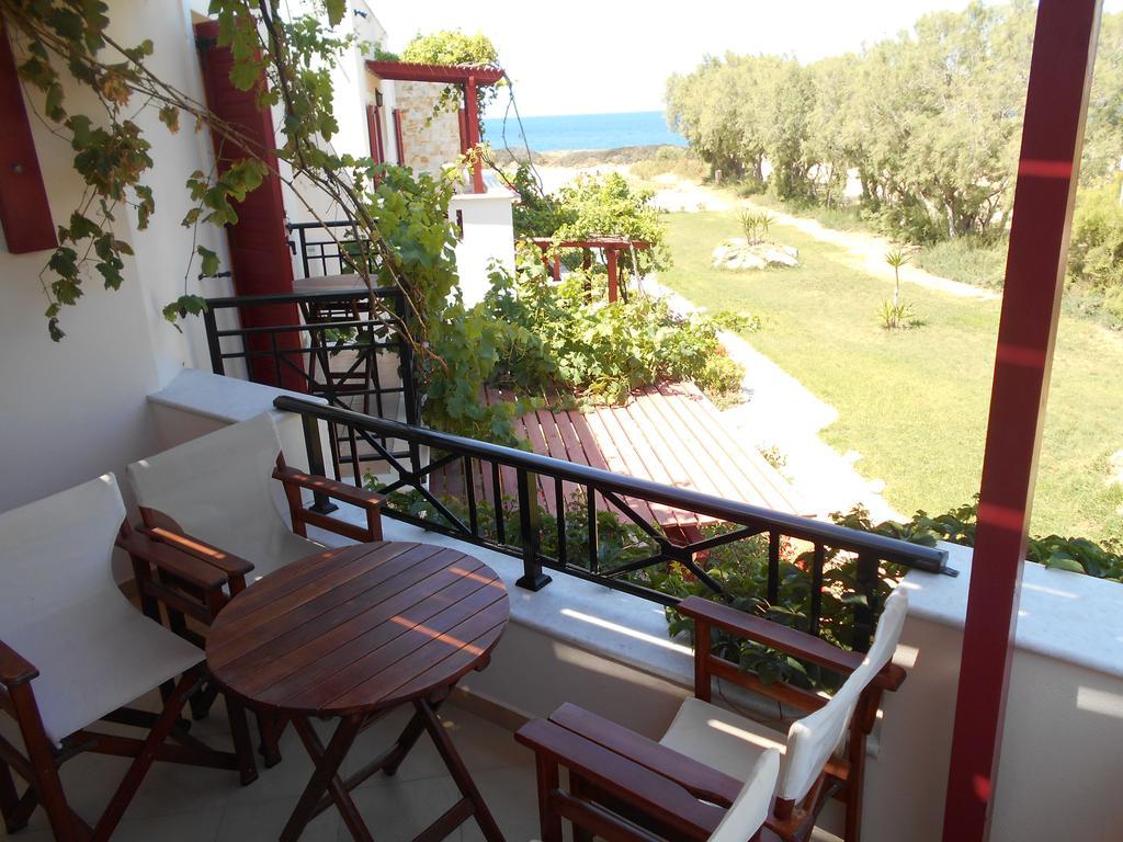 Acti Plaka Hotel Exteriör bild
